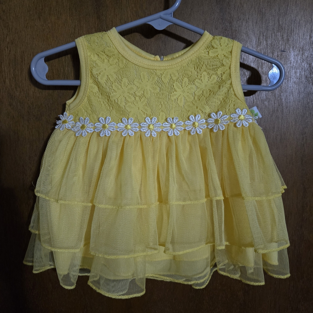 Sleeveless Yellow Lace & Tulle Duck Duck Goose Daisy Baby Girl Dress